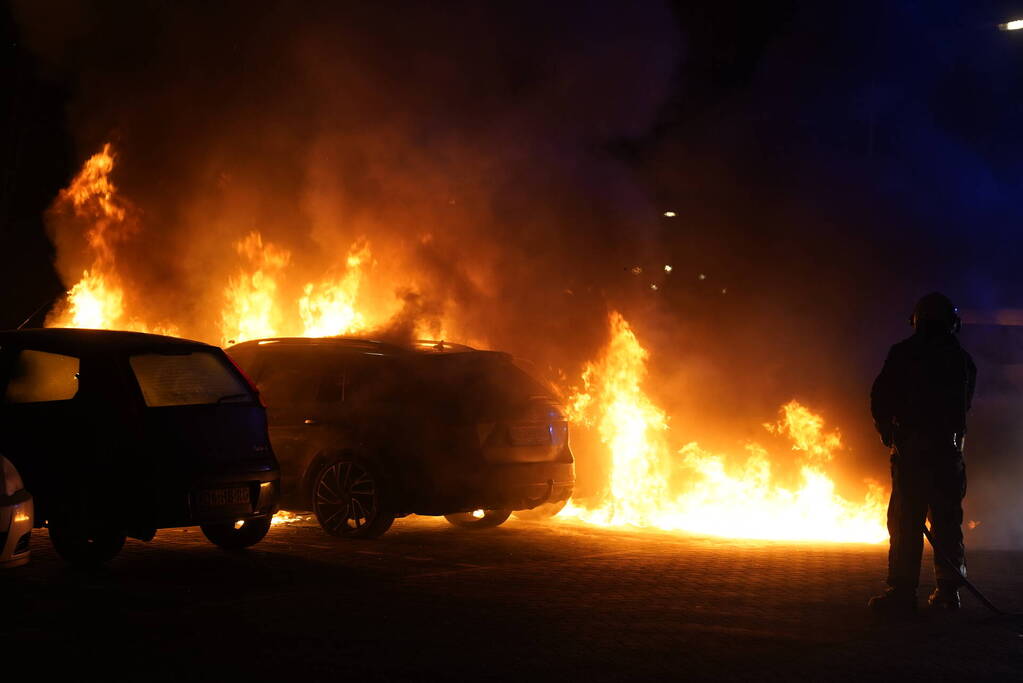 Weer autobrand in dezelfde wijk