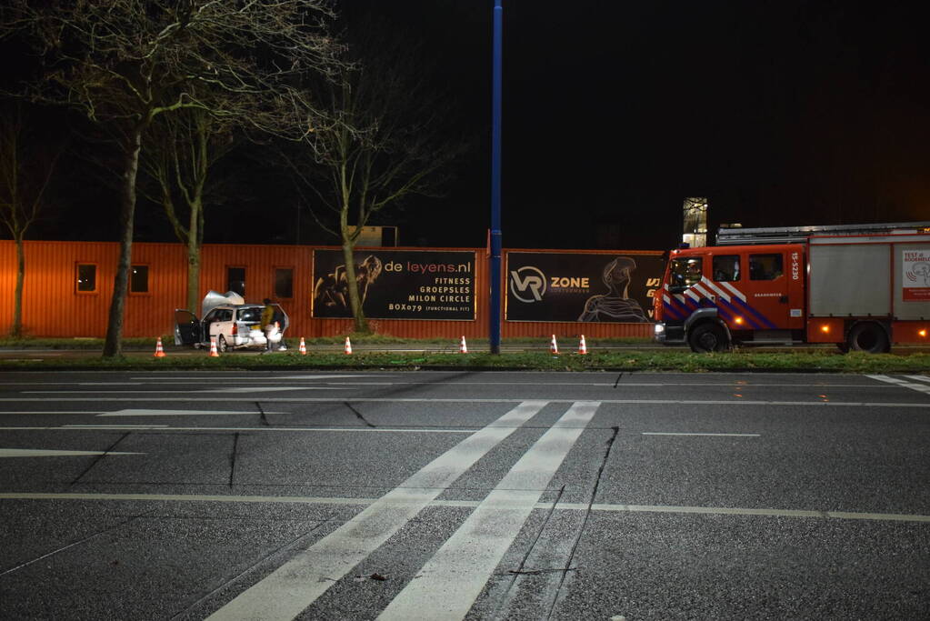 Eenzijdig ongeval tegen boom