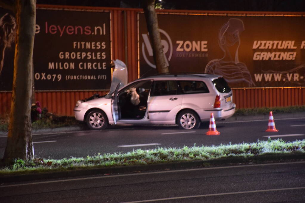 Eenzijdig ongeval tegen boom