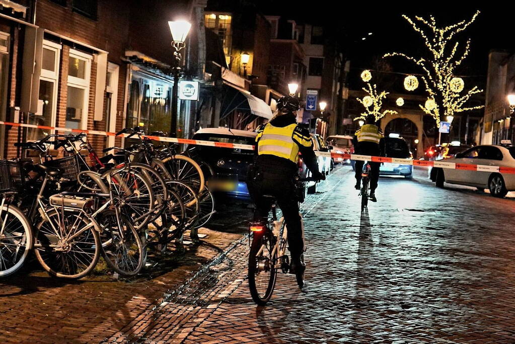 Voetganger ernstig gewond bij botsing met taxi