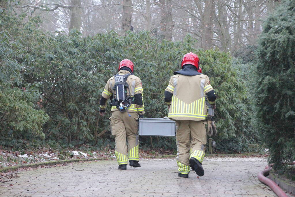 Middelbrand in vrijstaande villa
