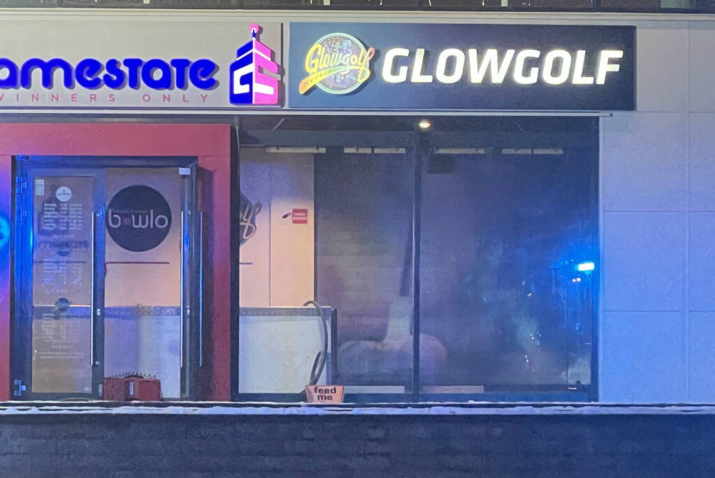 Veel rookontwikkeling bij brand in bowlingcentrum