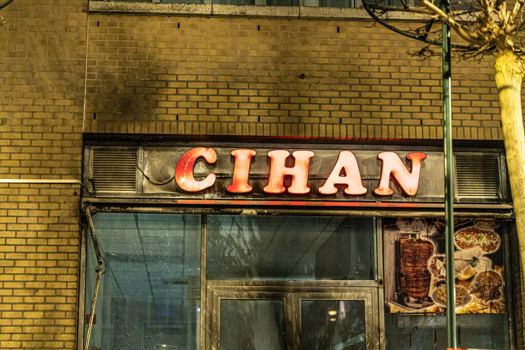 Explosie bij Cihan foodcenter