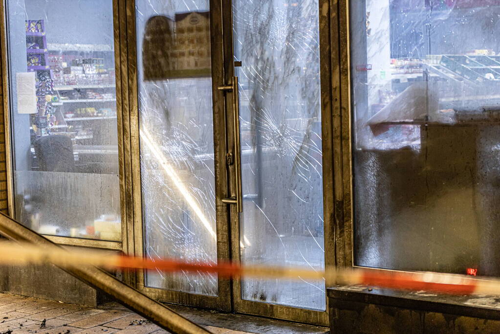 Explosie bij Cihan foodcenter