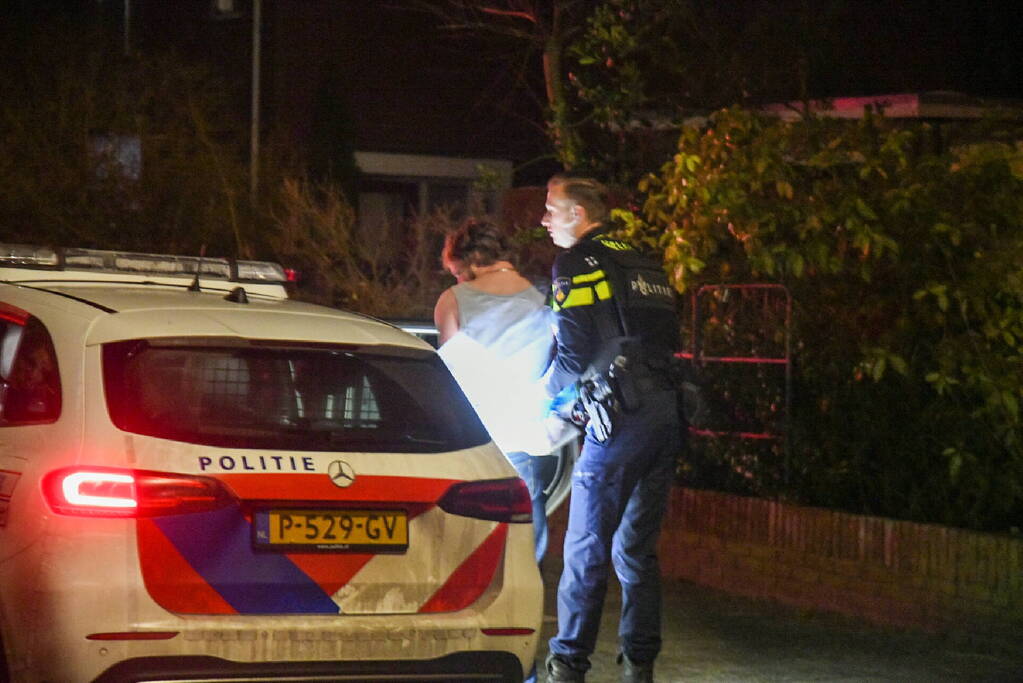 Twee aanhoudingen na schietpartij in woning