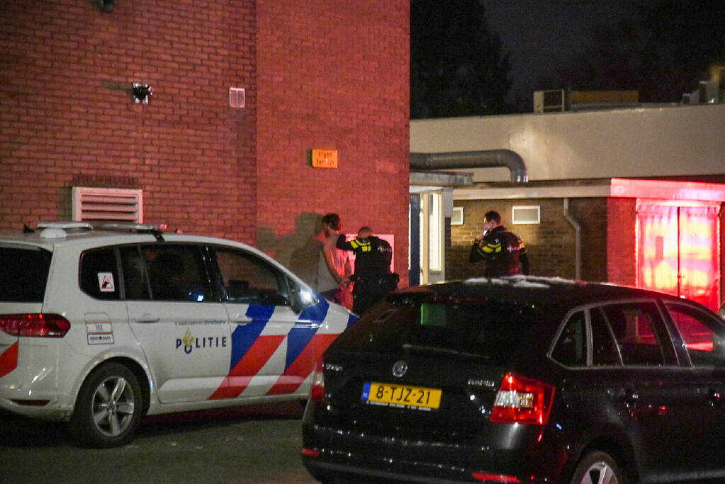 Twee aanhoudingen na schietpartij in woning