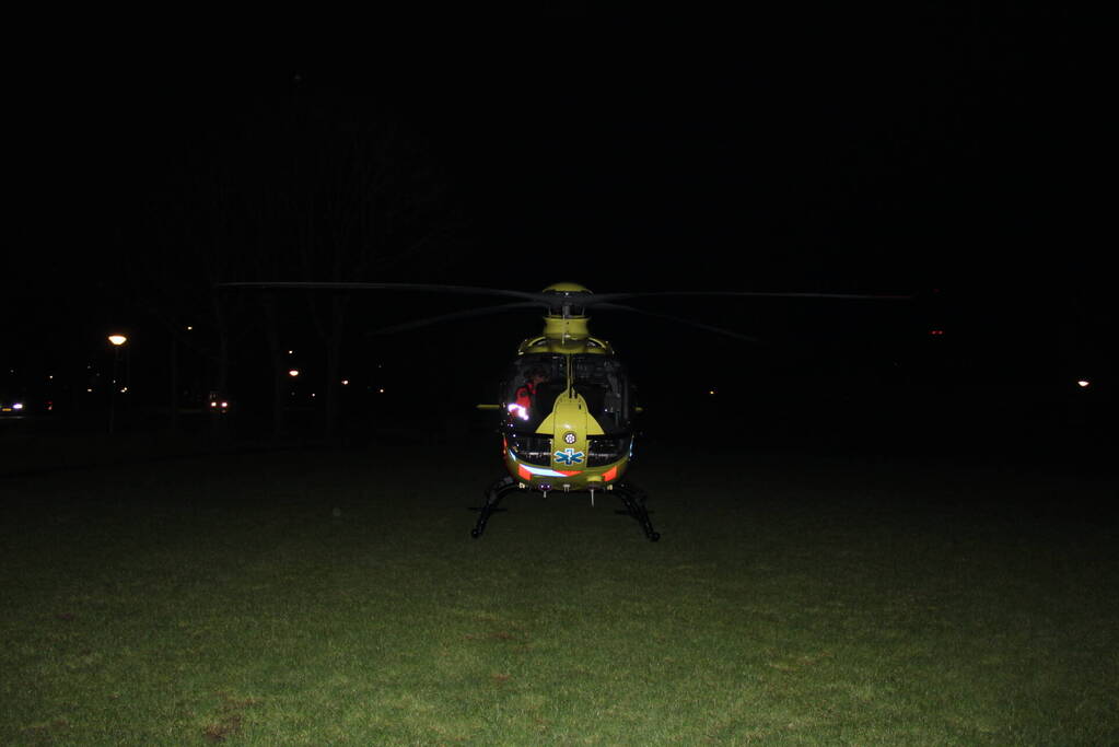 Traumateam assisteert bij incident in woning