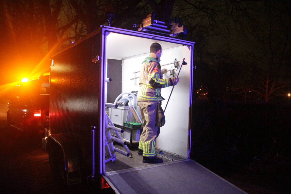 Brand in woning met rietendak