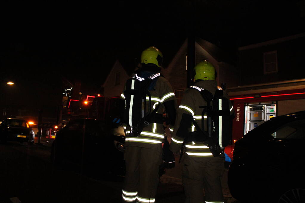 Schoorsteenbrand snel onder controle