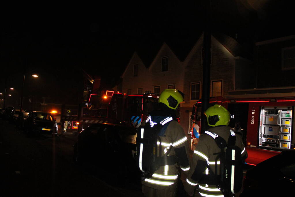 Schoorsteenbrand snel onder controle