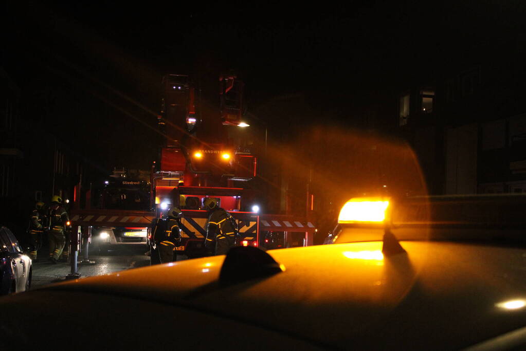 Schoorsteenbrand snel onder controle