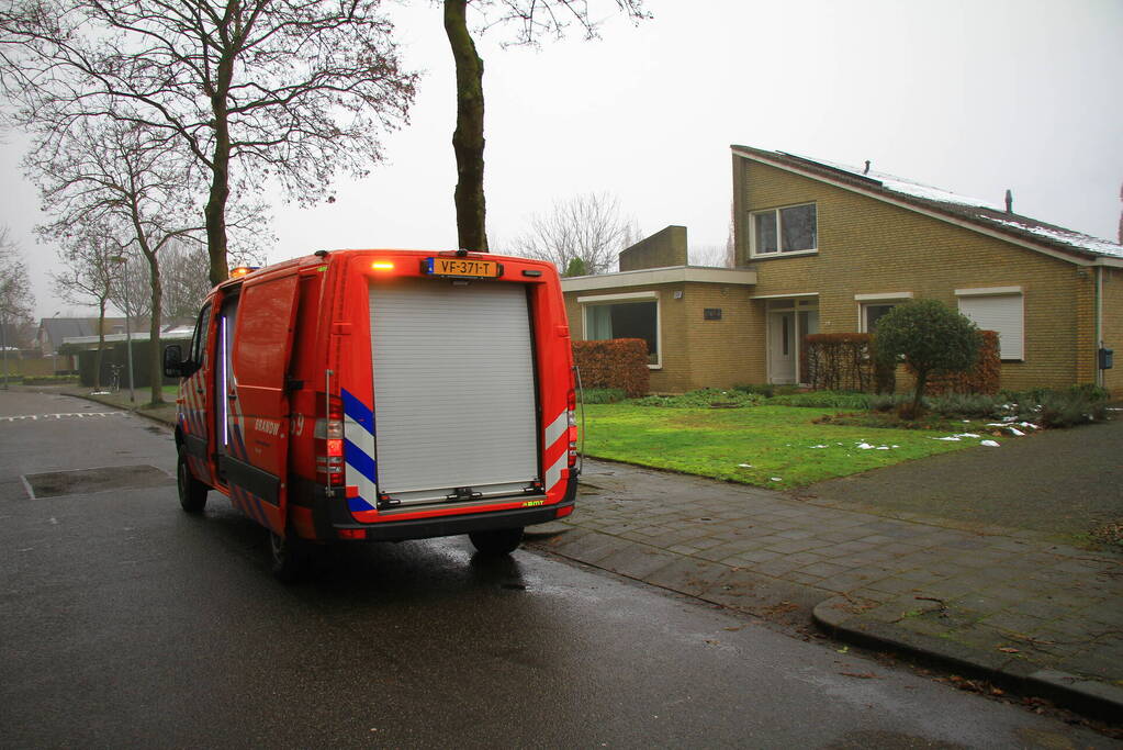 Onderzoek naar vreemde lucht in woning