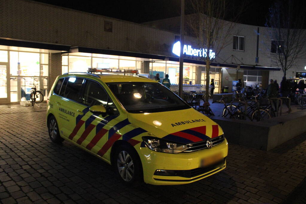 Gewonde bij geweldsincident bij supermarkt