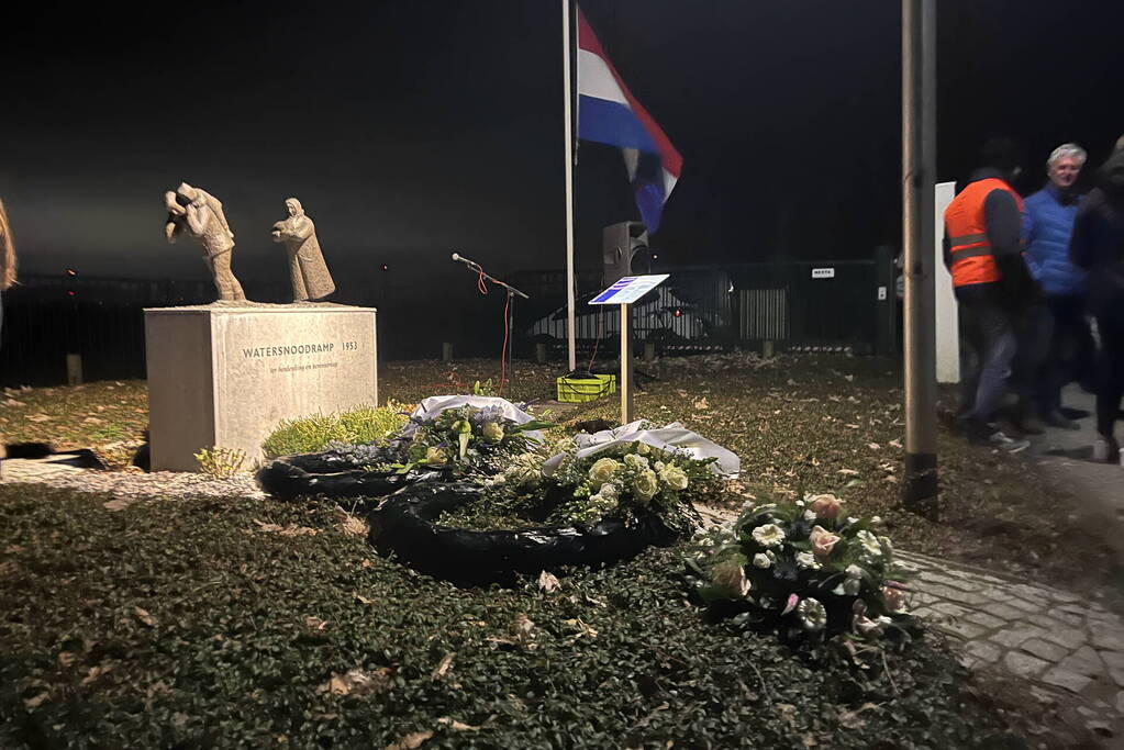 Herdenking slachtoffers watersnoodramp