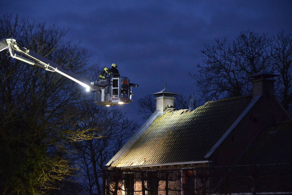 Flinke schade aan dak door brand