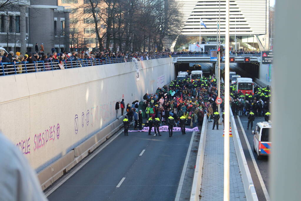 Vele aanhoudingen bij klimaat demonstratie