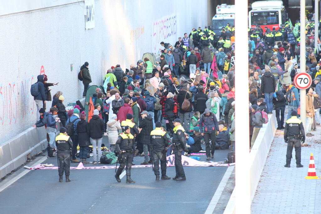 Vele aanhoudingen bij klimaat demonstratie