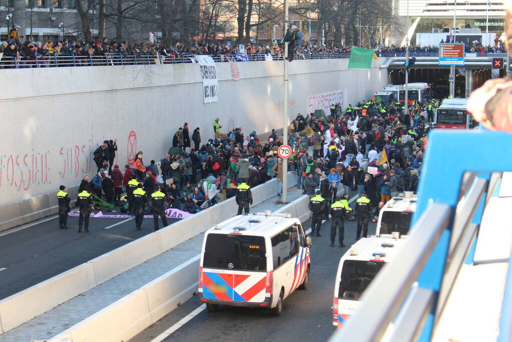 Vele aanhoudingen bij klimaat demonstratie