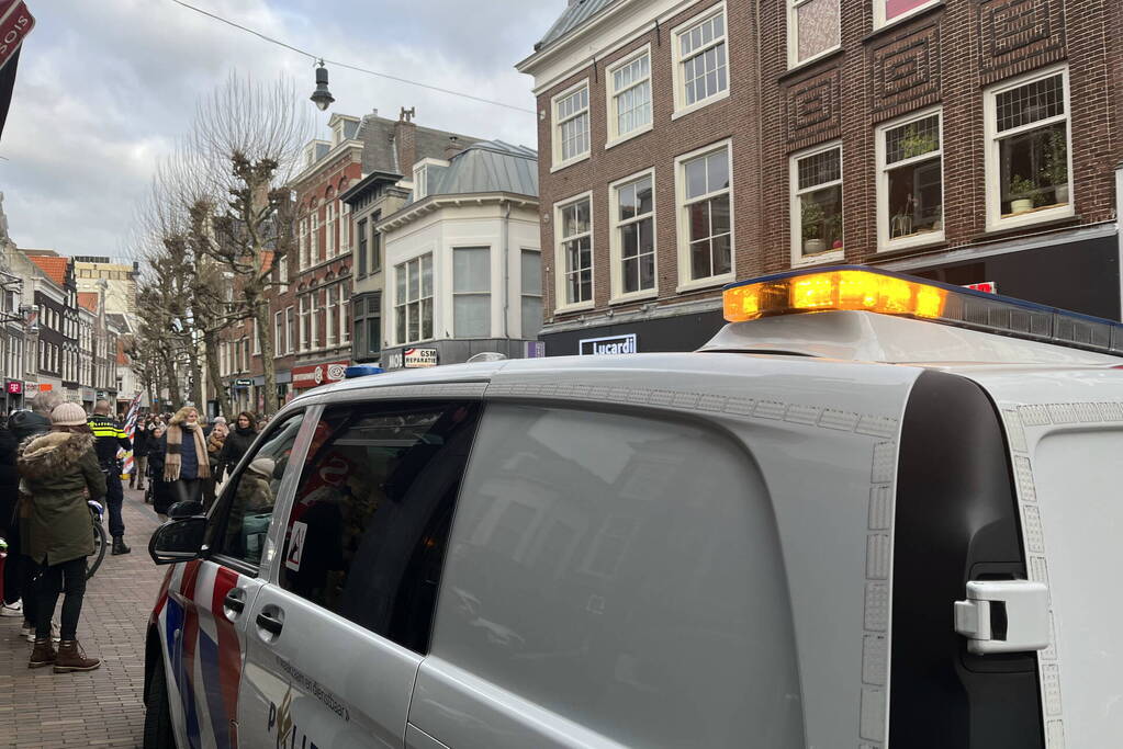 Politie zoekt verdachte na overval op juwelier