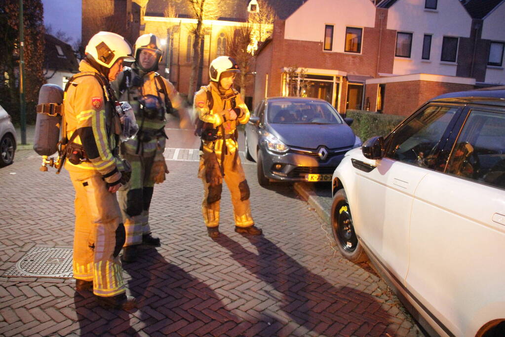 Reservewiel op Range Rover veroorzaakt stankoverlast