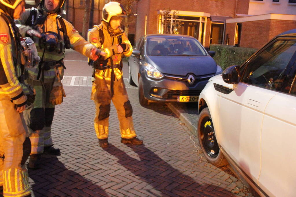 Reservewiel op Range Rover veroorzaakt stankoverlast