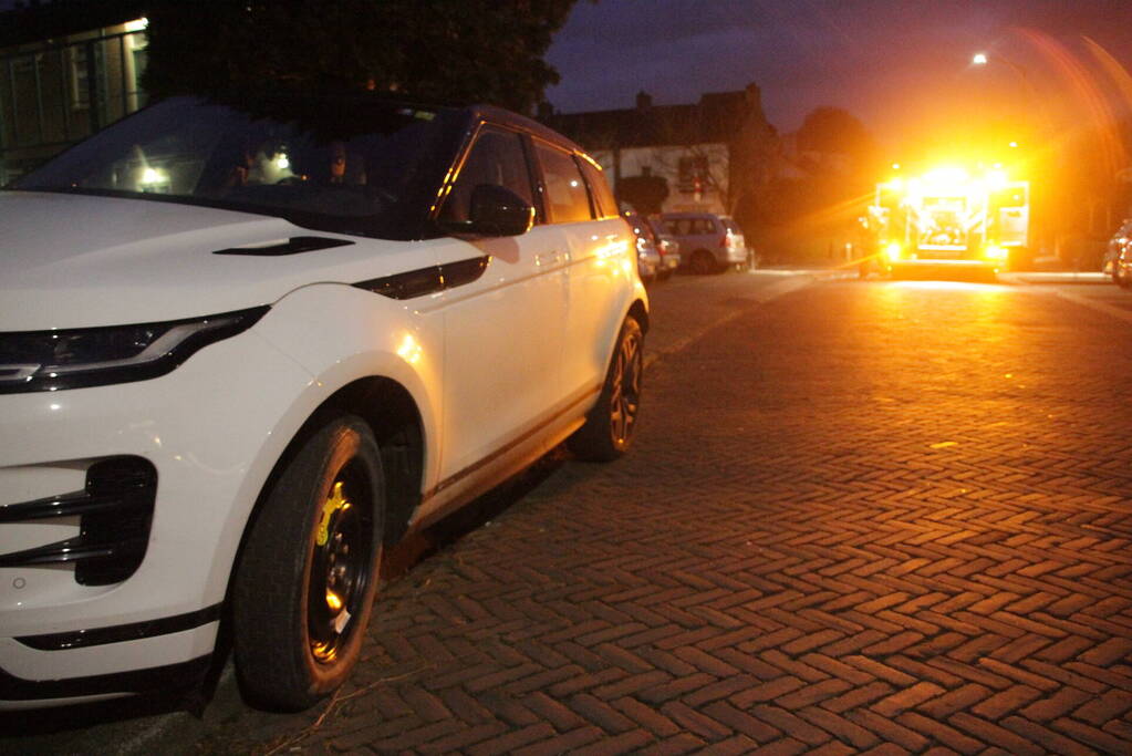 Reservewiel op Range Rover veroorzaakt stankoverlast