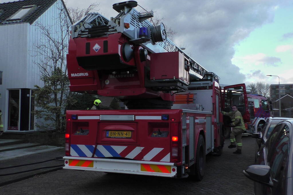 Brandweer ingezet bij brand in schoorsteen