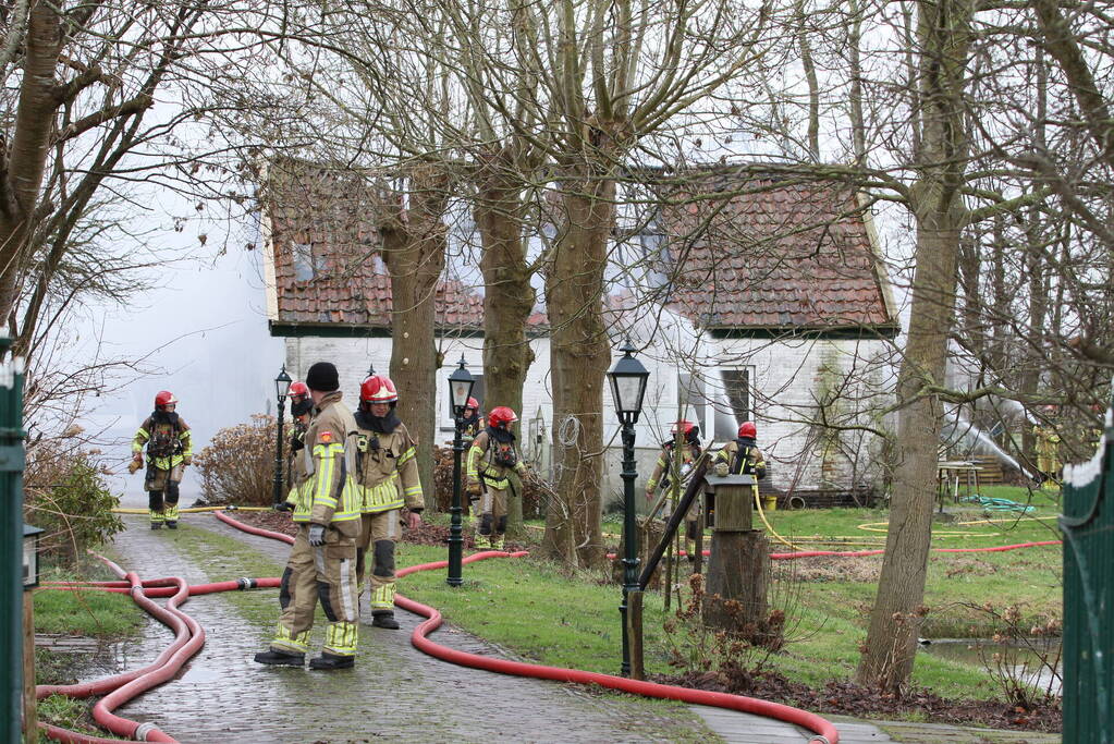 Kinderverblijf uit voorzorg ontruimd door grote brand