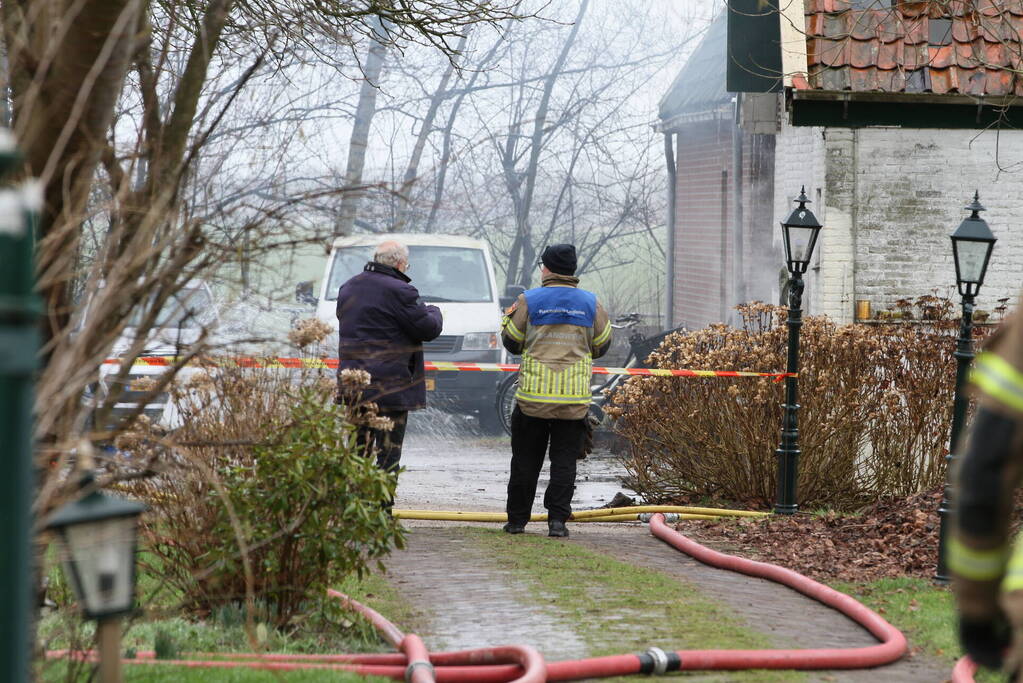 Kinderverblijf uit voorzorg ontruimd door grote brand