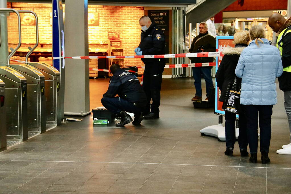 Steekpartij op NS-station Bijlmer ArenA