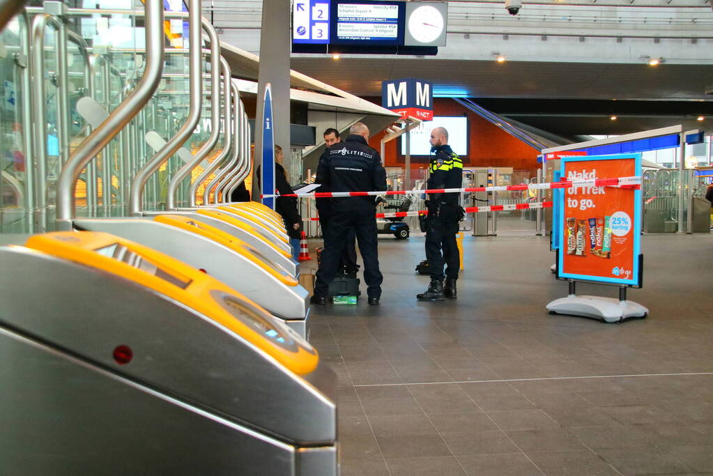 Steekpartij op NS-station Bijlmer ArenA