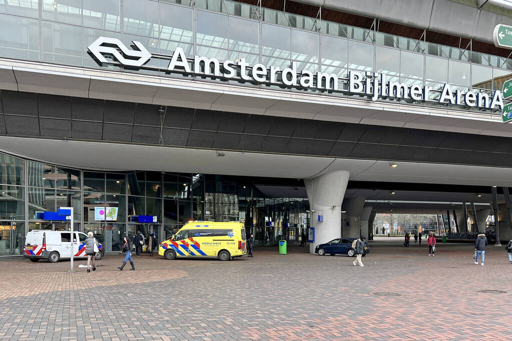 Steekpartij op NS-station Bijlmer ArenA
