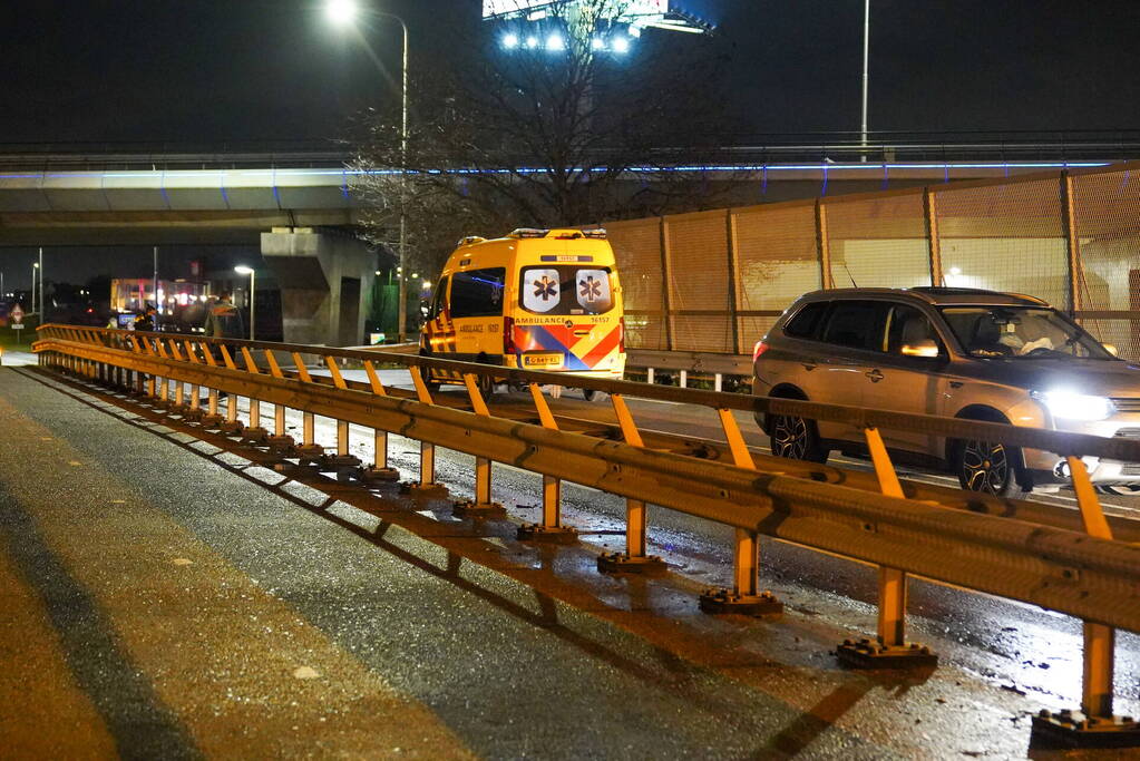 Gewonde bij ongeval tussen twee auto's