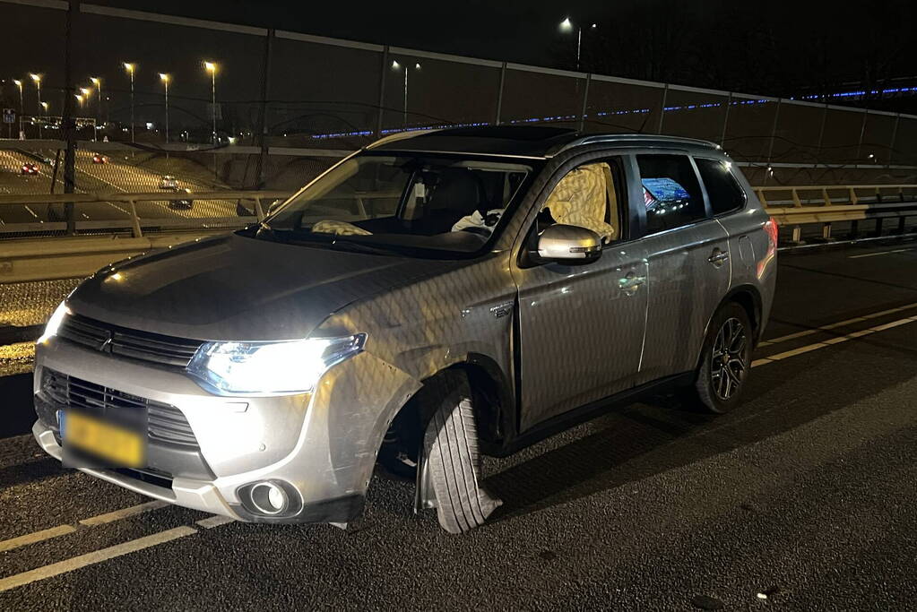 Gewonde bij ongeval tussen twee auto's