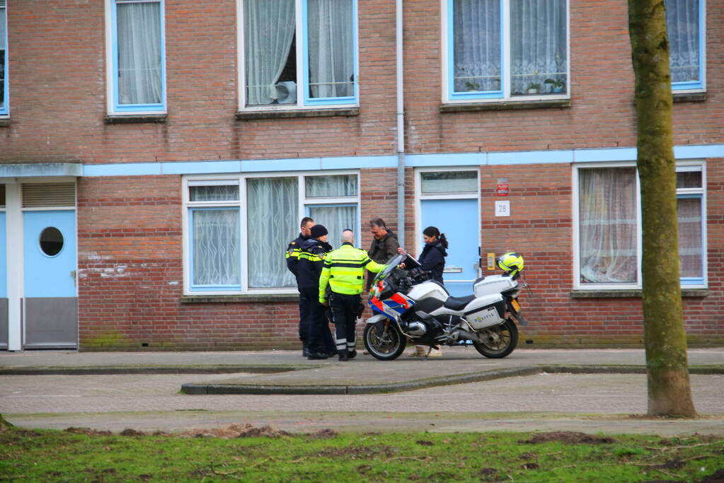 Gebied afgezet na steekpartij