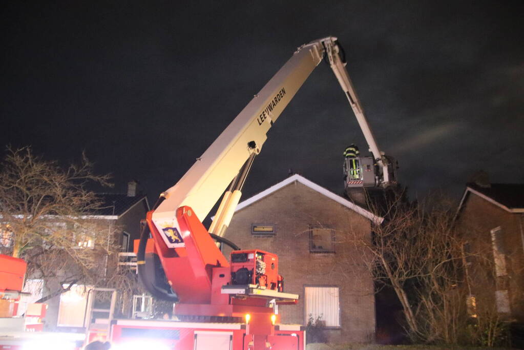 Schoorsteenbrand snel onder controle