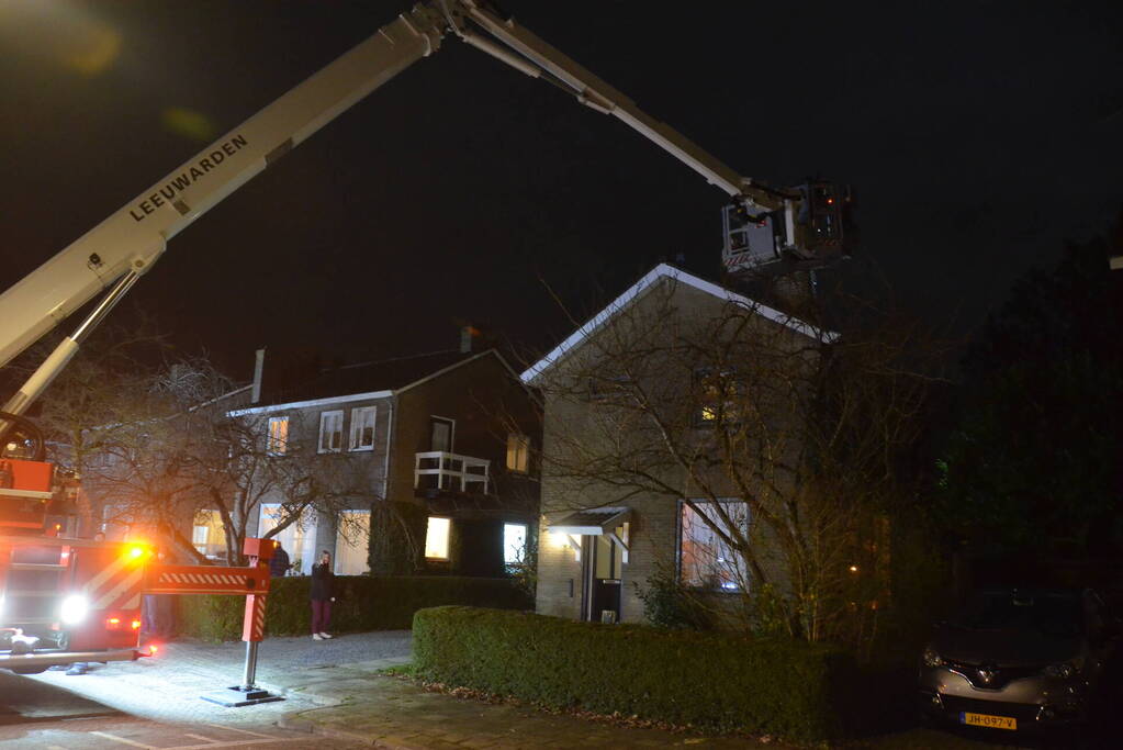 Schoorsteenbrand snel onder controle