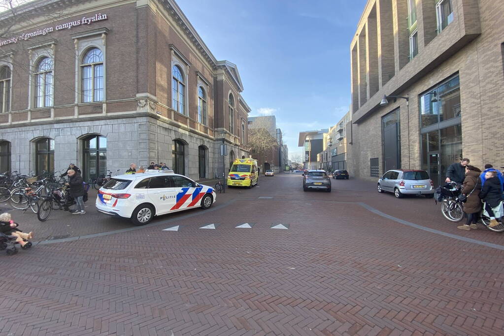 Fietser aangereden door auto