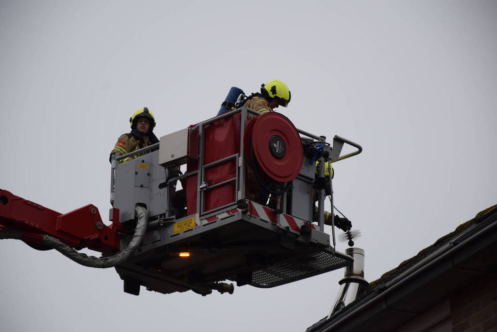 Schoorsteenbrand trekt veel bekijks