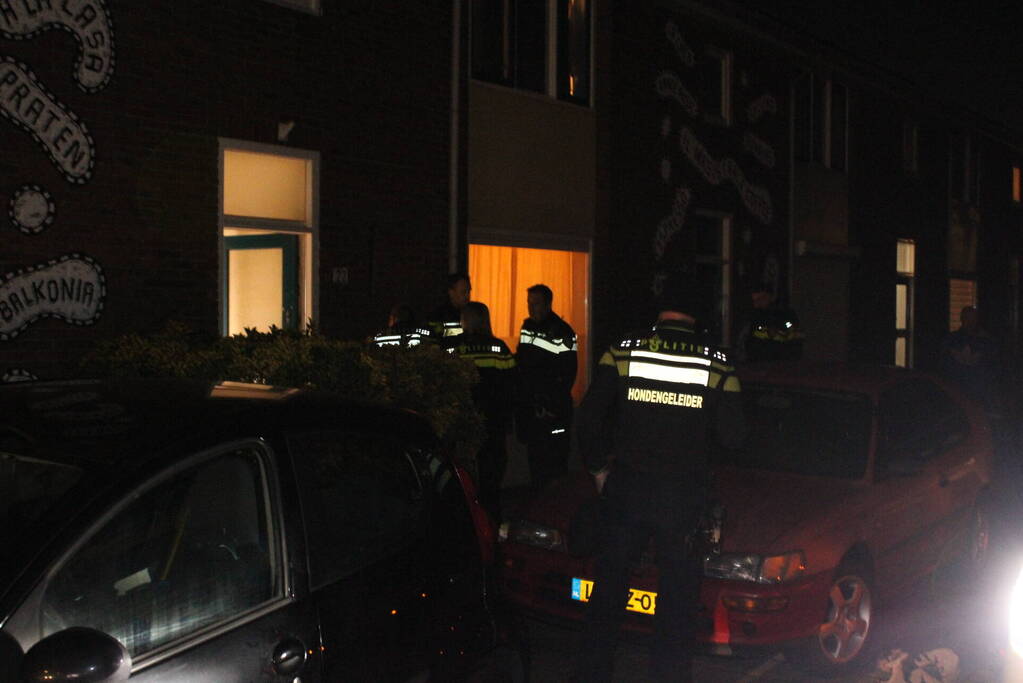 Gewonde bij geweldsincident in woning