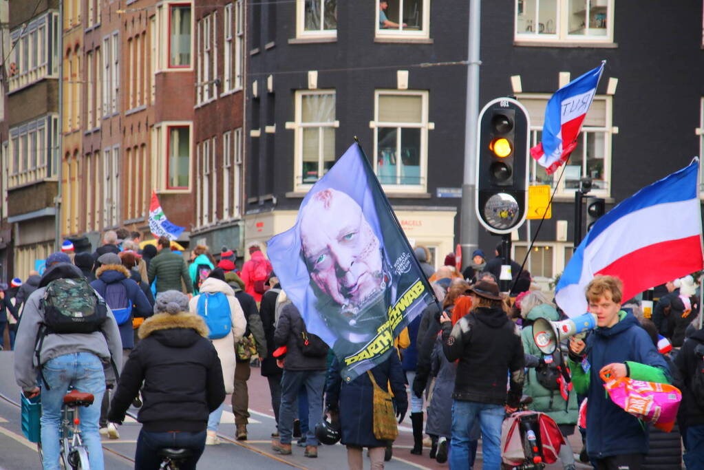 Demonstratie Amsterdam tegen beleid overheid