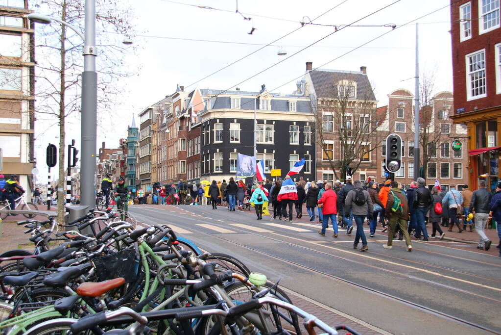 Demonstratie Amsterdam tegen beleid overheid
