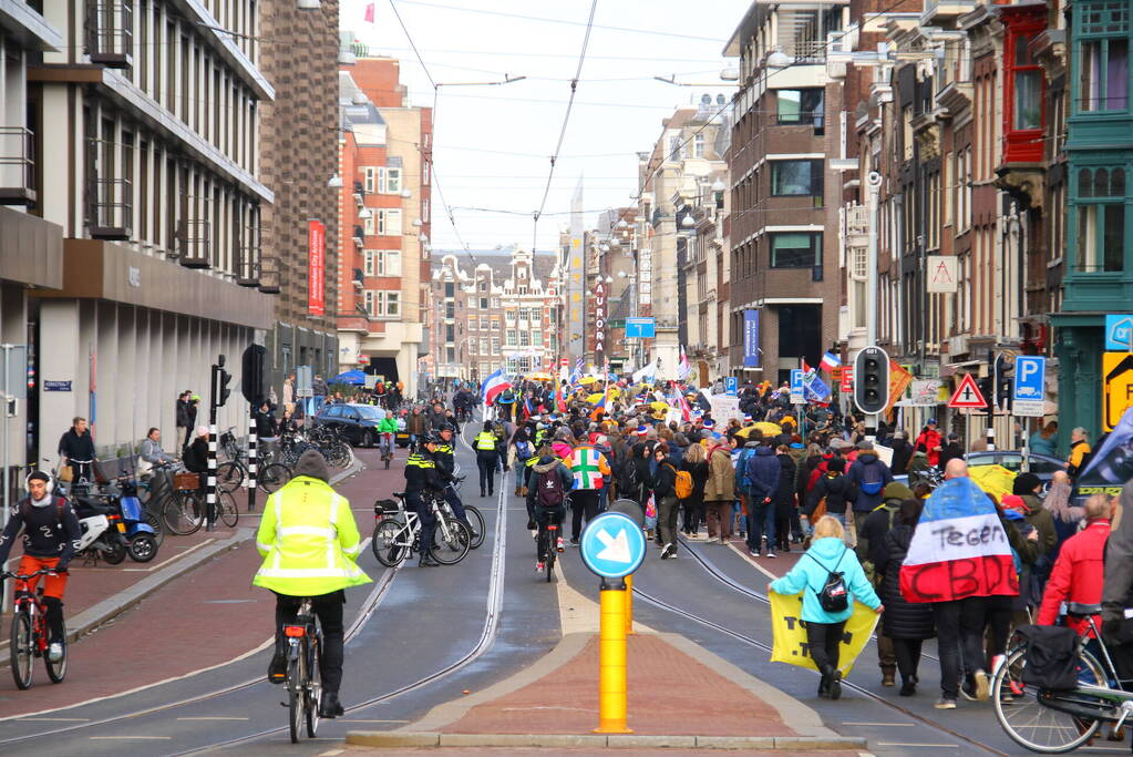 Demonstratie Amsterdam tegen beleid overheid