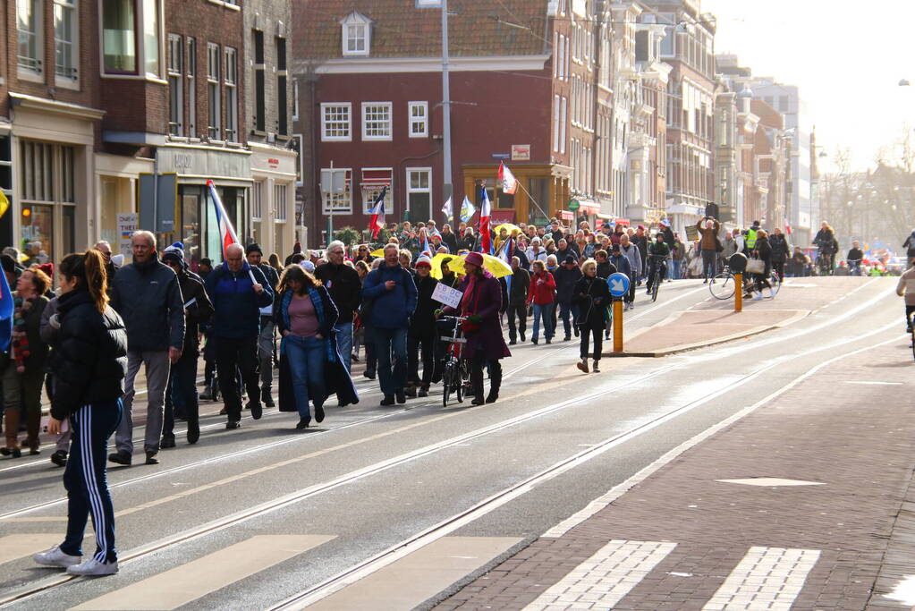 Demonstratie Amsterdam tegen beleid overheid
