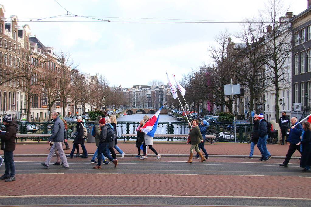 Demonstratie Amsterdam tegen beleid overheid