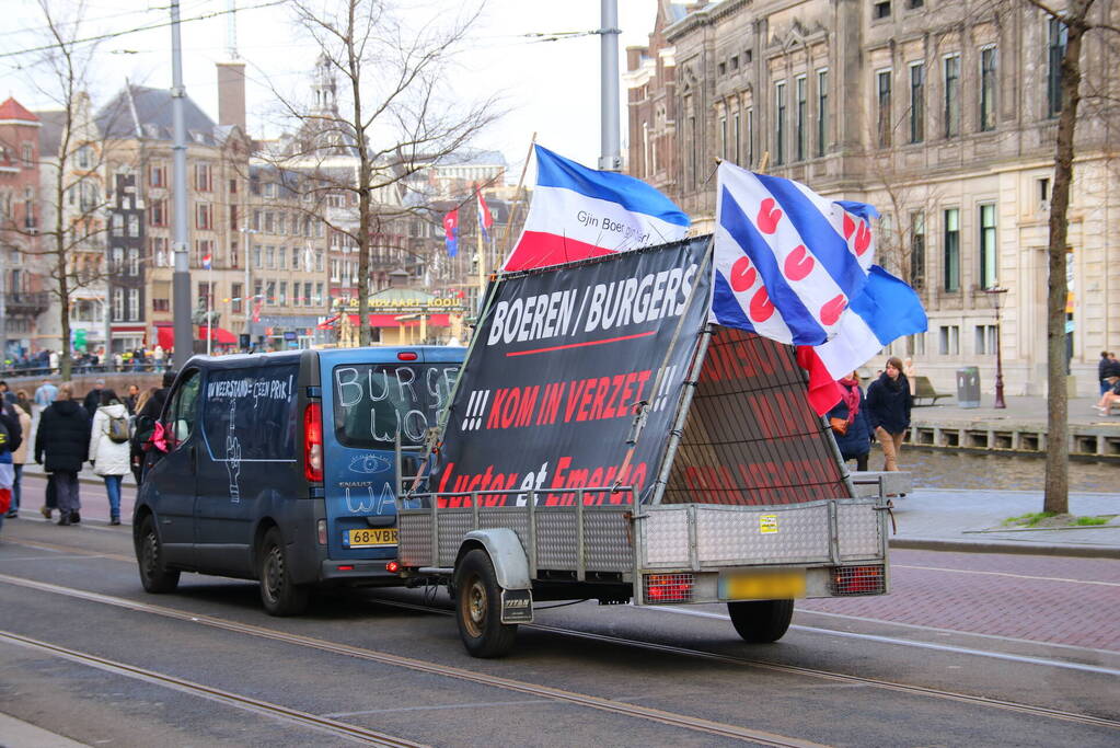 Demonstratie Amsterdam tegen beleid overheid