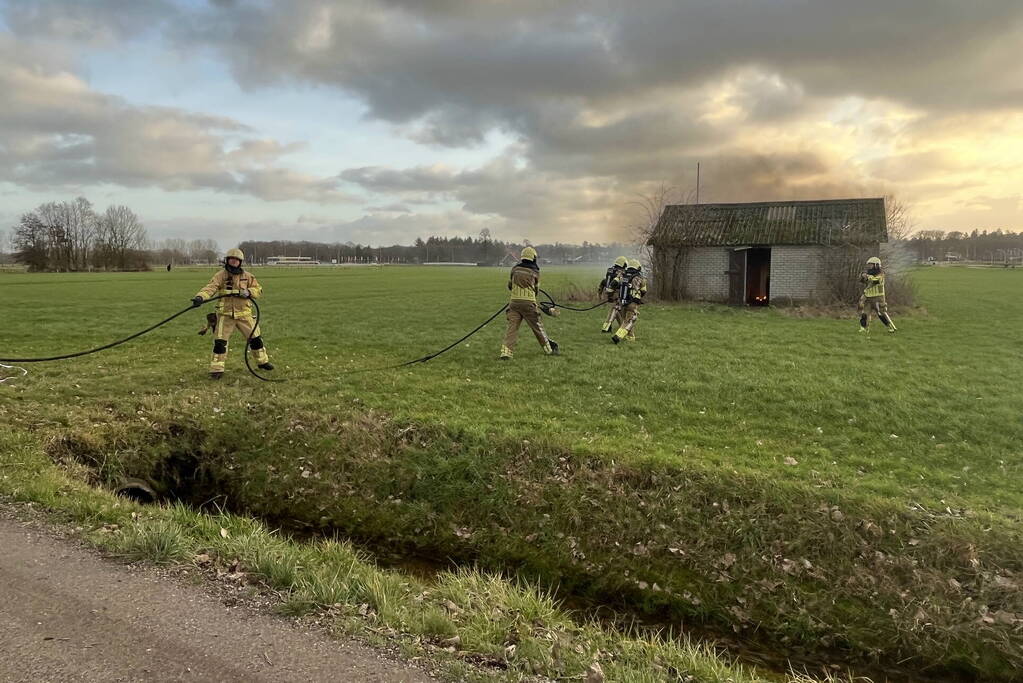 Wederom brand in oude schuur