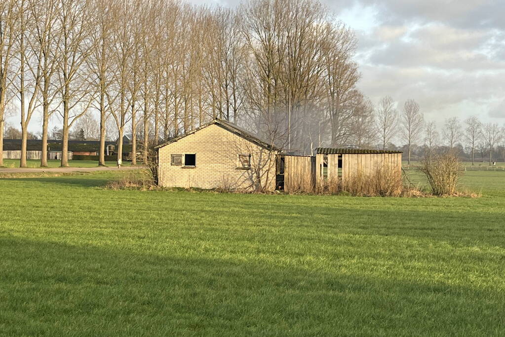 Wederom brand in oude schuur