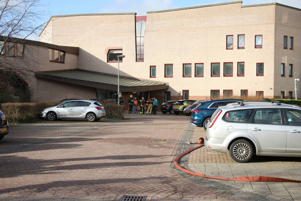 Kolf in laboratorium gebarsten