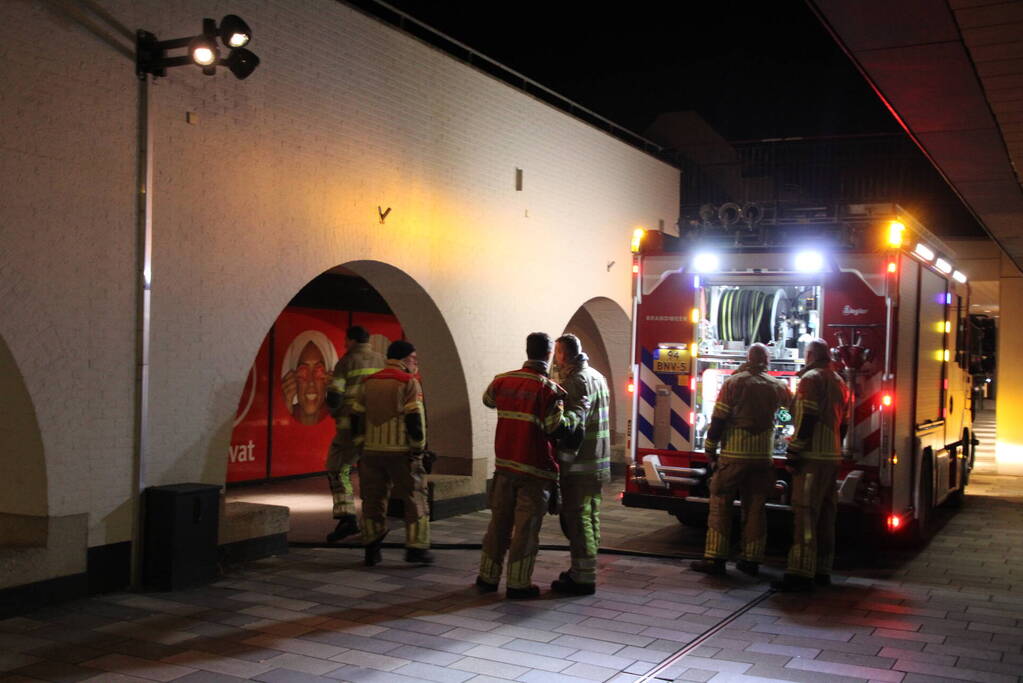 In brand gestoken afval snel geblust